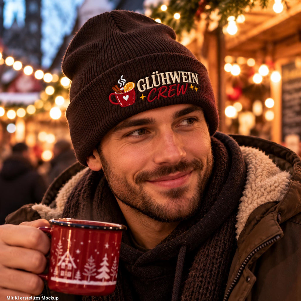 Glühwein Crew Beanie bestickt | Weihnachtsmütze Unisex | Wintermütze | Geschenk für Weihnachtsmarkt Fans | Glühwein Geschenk